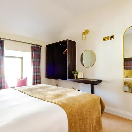 Hotel The House Clifden